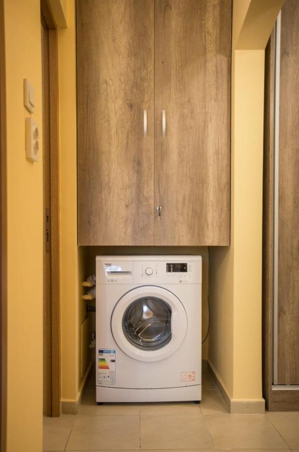 Golden Apartment Baneasa Bucharest Luaran gambar